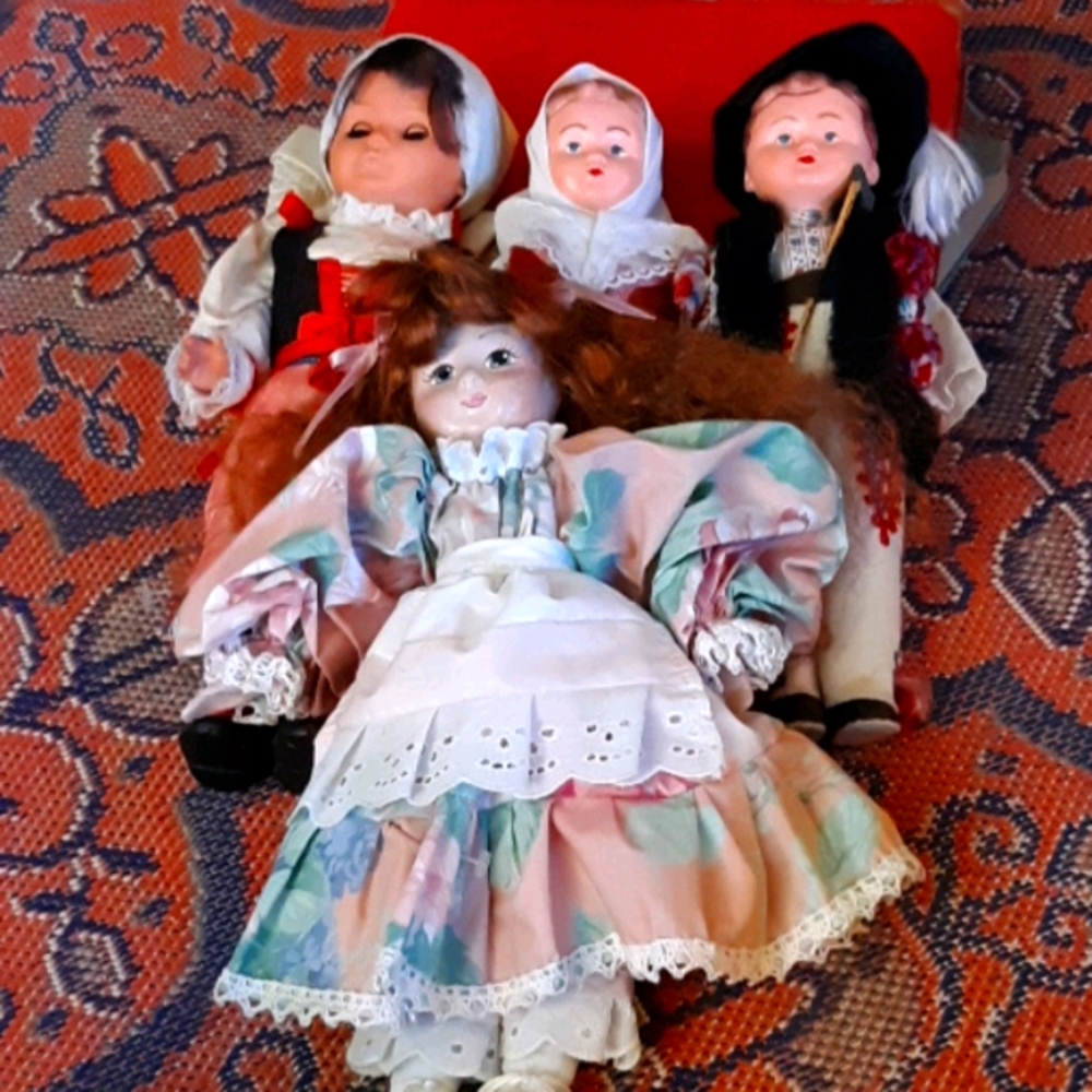 Old Vintage Dolls lot of 4